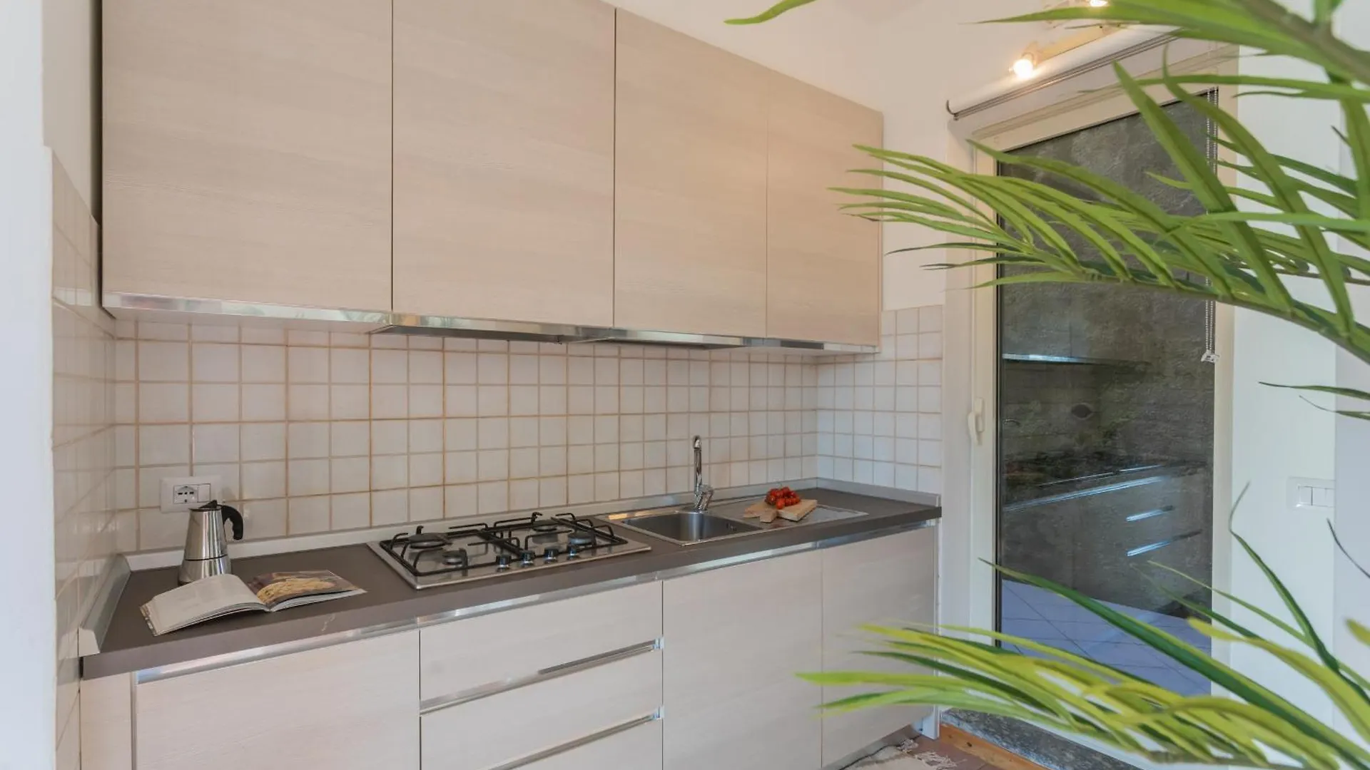 The Secret Lake View By Rent All Como Pognana Lario イタリア